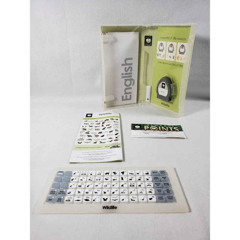 Cricut‎ Lite Wildlife Cartridge – Complete w/ Case, Keypad Overlay & Inserts